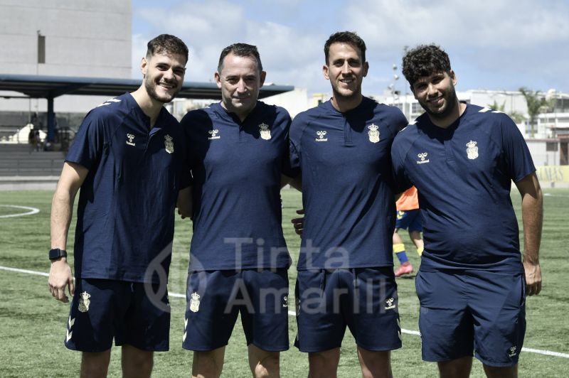 Fotos: Los dos cadetes de la UD cruzan sus caminos en el Anexo