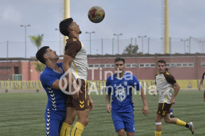 Fotos: Las Palmas Atlético y Tamaraceite se miden en el Anexo (0-1)