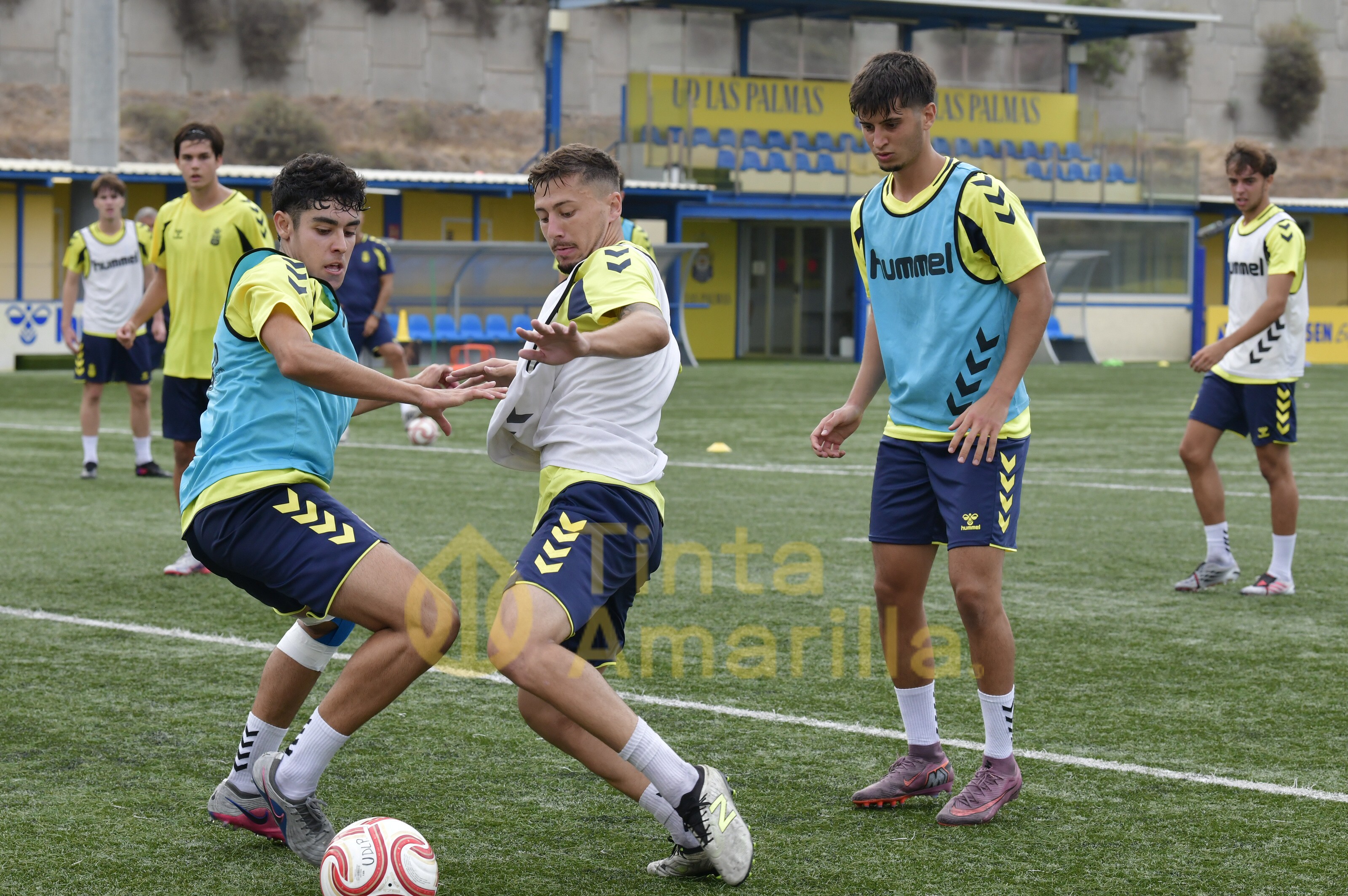 Fotos: Las Palmas C abre la nueva jornada en Las Palmitas