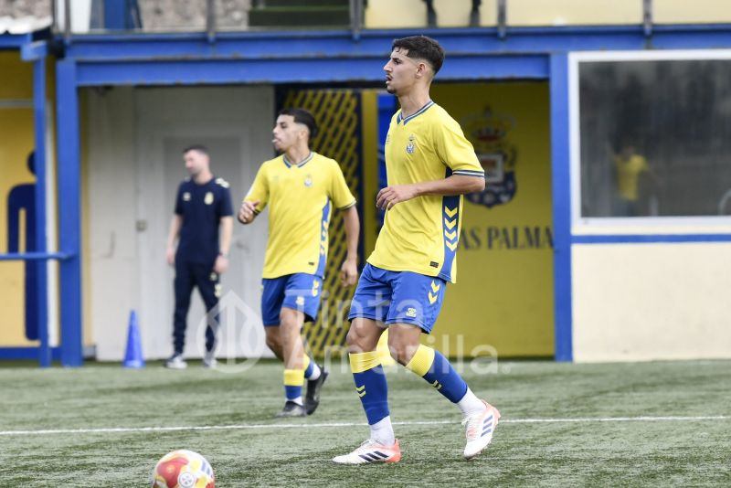 La UD gana al Mensajero y ya es virtual campeón de invierno juvenil de Canarias