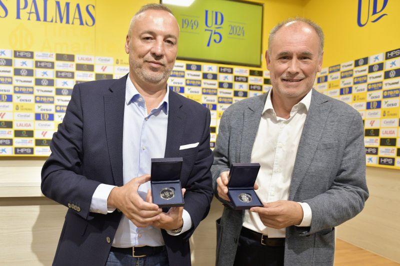 Medallas de la UD Las Palmas para coleccionistas