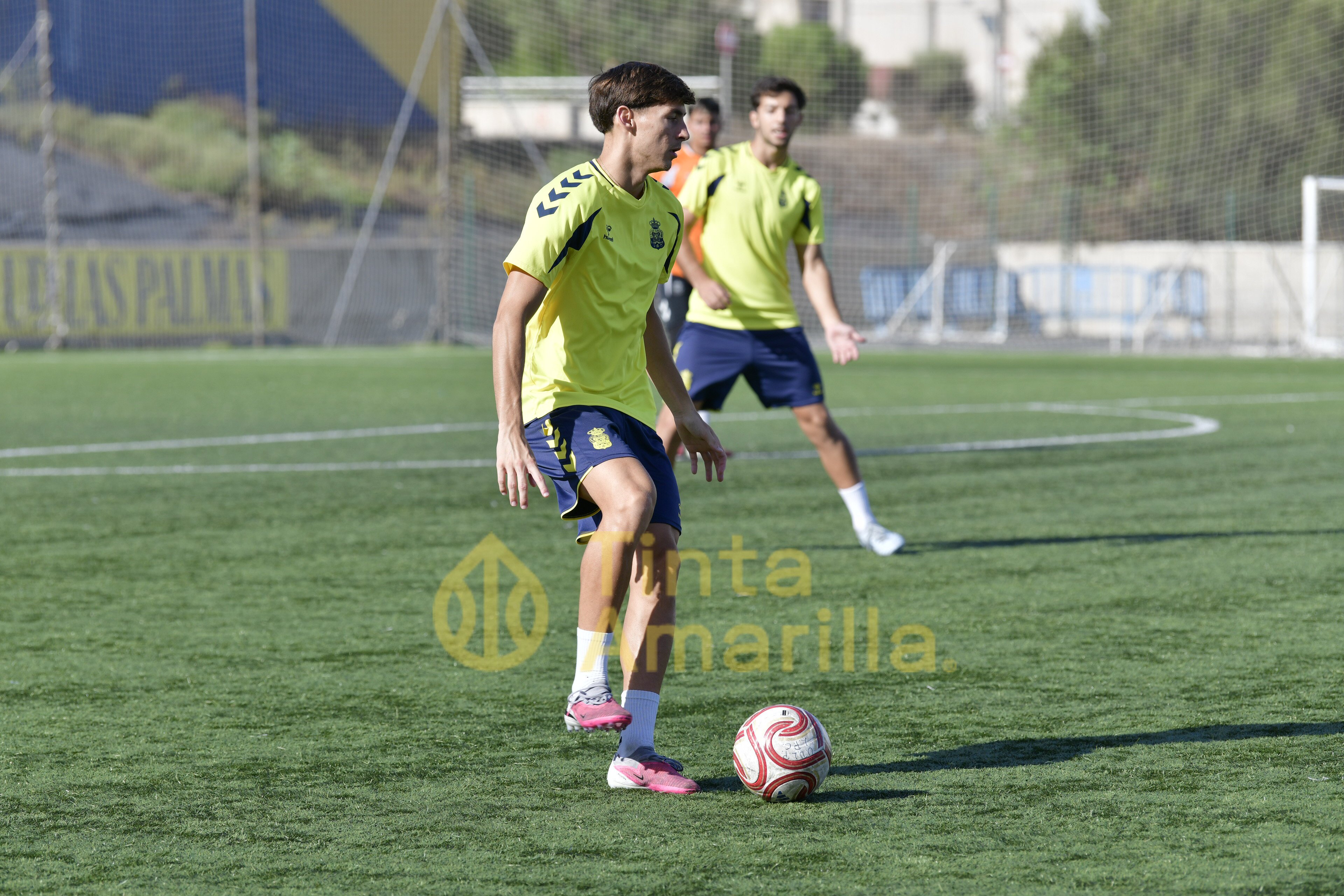 Fotos: Las Palmas C disputa dos partidos de Liga en cuatro días