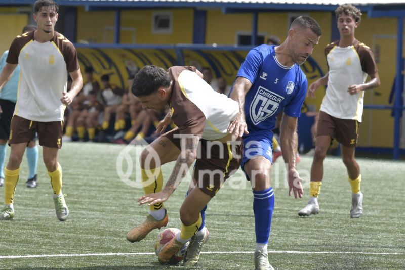 Fotos: Las Palmas Atlético y Tamaraceite se miden en el Anexo (0-1)