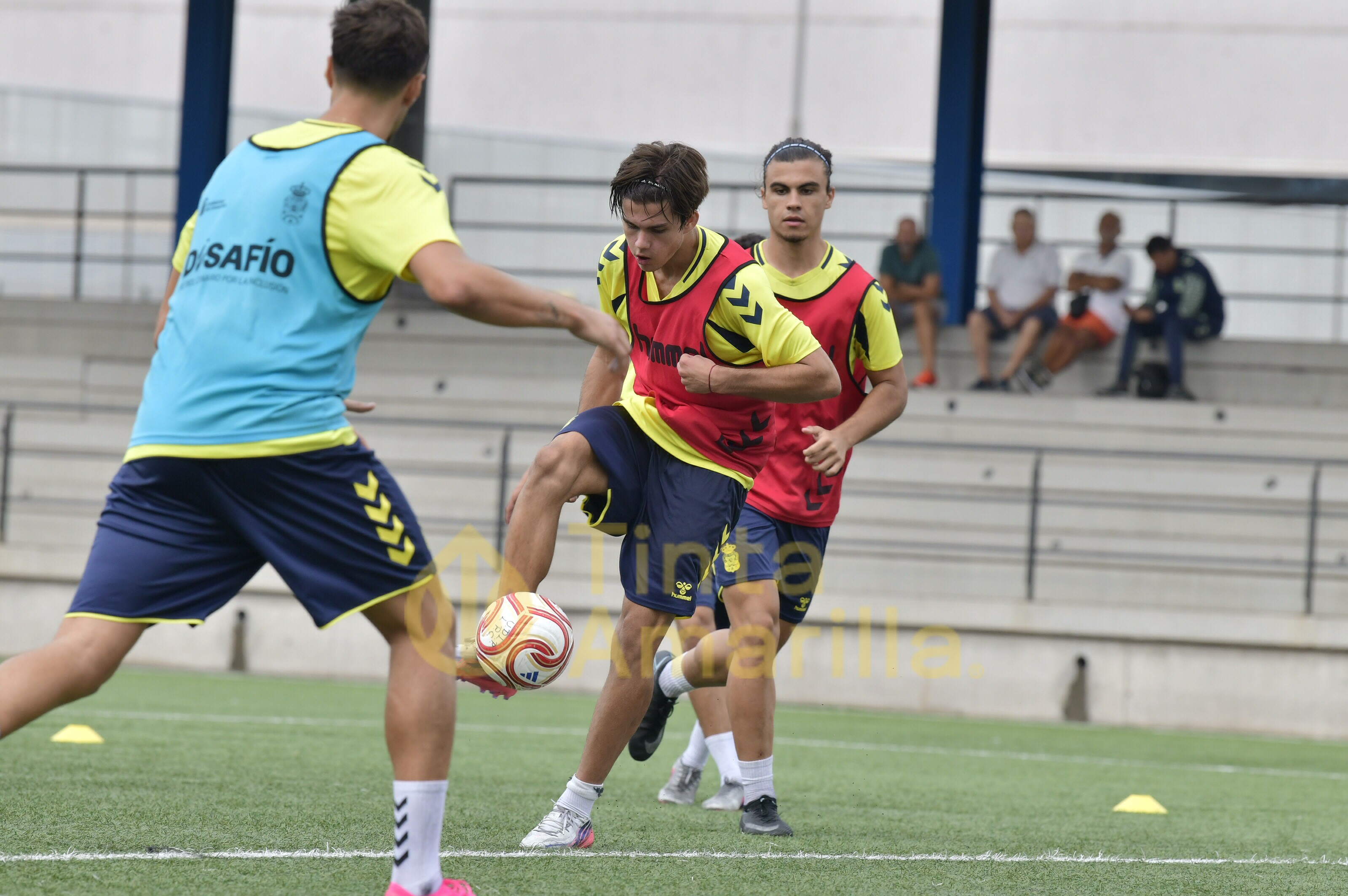 Fotos: Las Palmas C abre la nueva jornada en Las Palmitas
