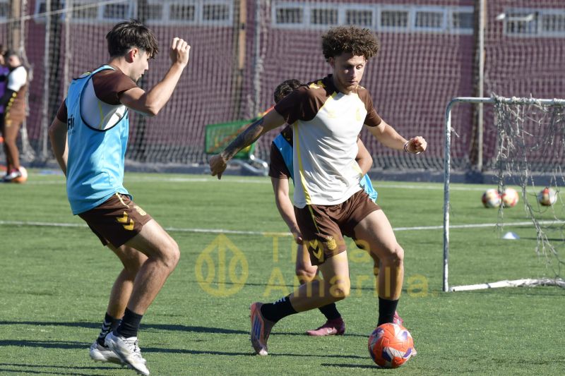 Fotos: Coordinación de los técnicos B y C de filiales antes de un fin de semana intenso