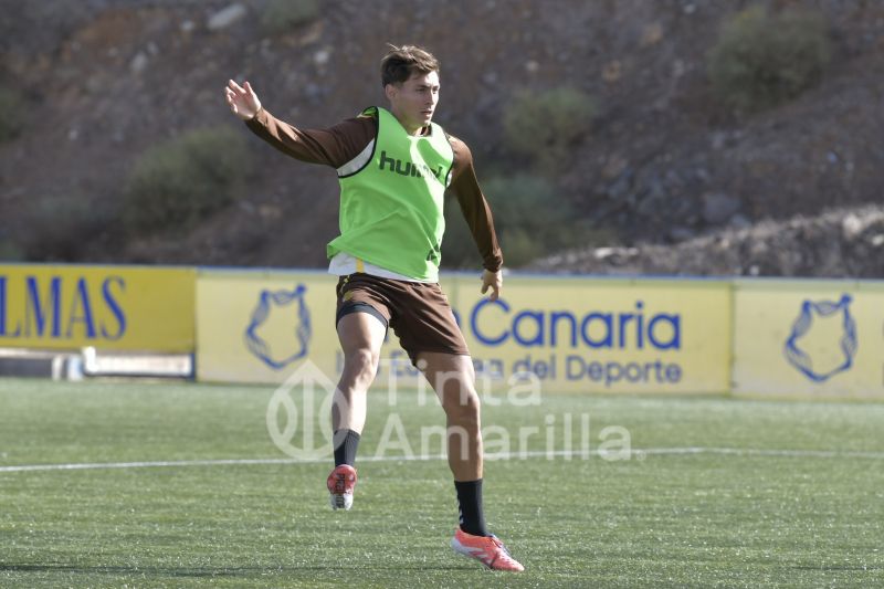 Fotos: Las Palmas C, en preparativos para recibir al Herbania