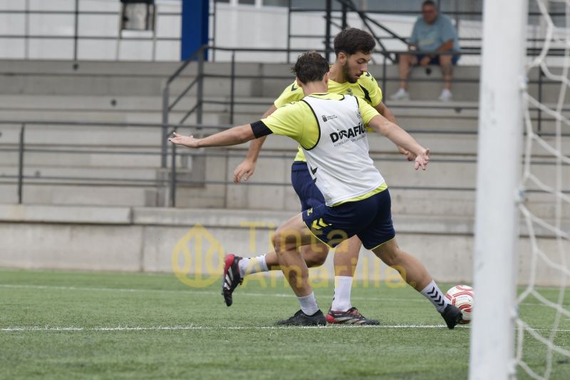 Fotos: Las Palmas C abre la nueva jornada en Las Palmitas