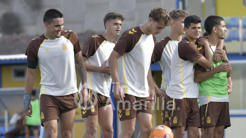 Fotos: Las Palmas C, en preparativos para recibir al Herbania