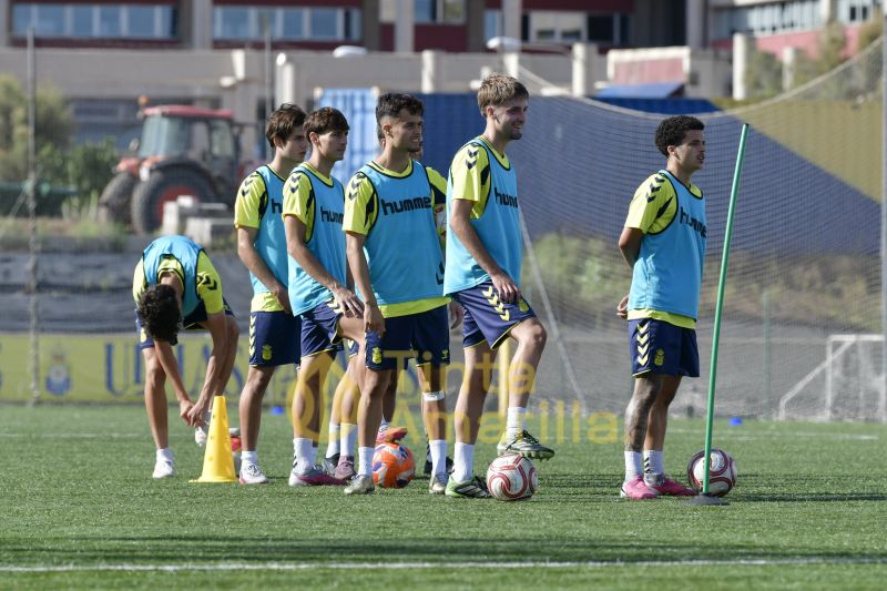 Fotos: Las Palmas C disputa dos partidos de Liga en cuatro días