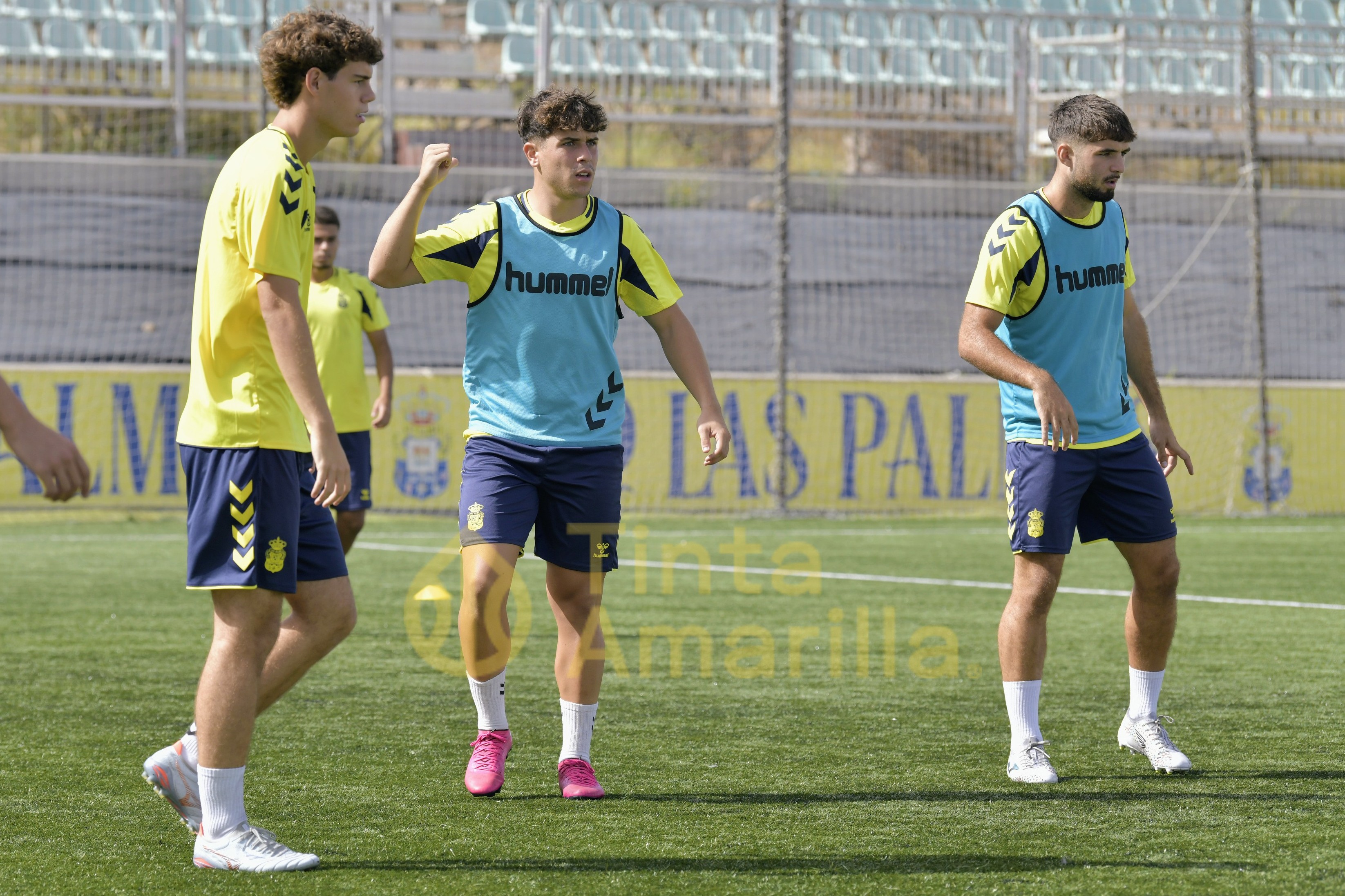 Fotos: Las Palmas Atlético prepara su cuarta recepción al histórico Badajoz