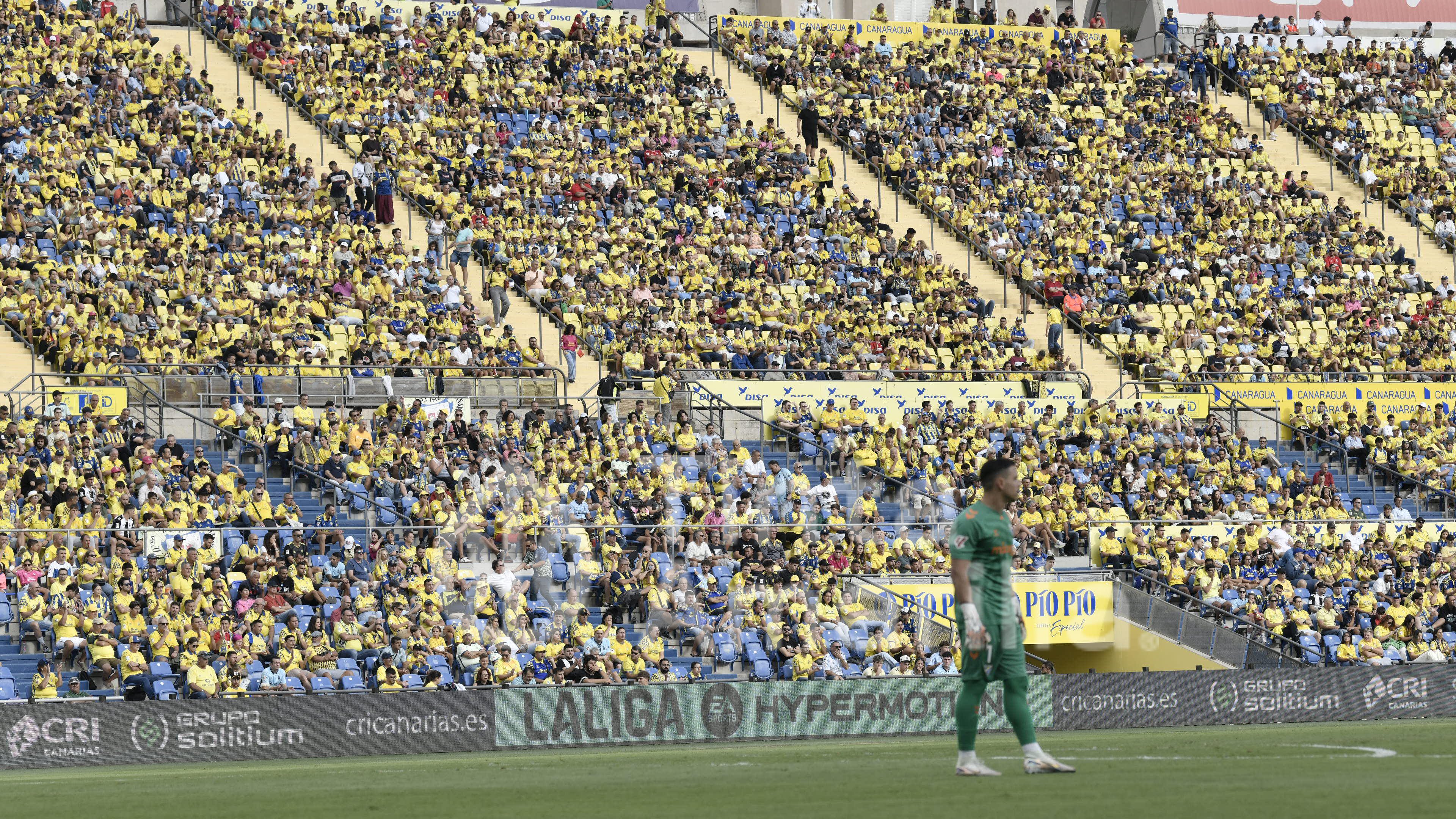 23.563: nuevo récord de abonados de la UD Las Palmas en Segunda División