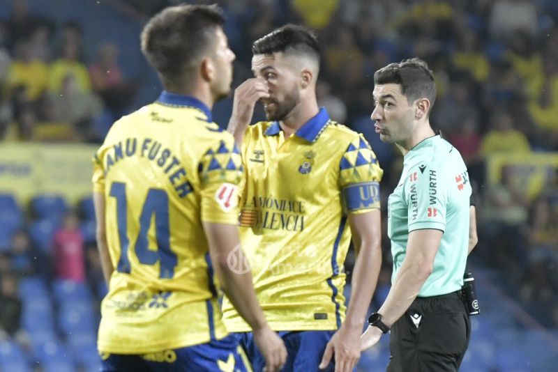 El Comité Técnico une de nuevo a Muñiz y Pizarro para pitar el Betis-Barça