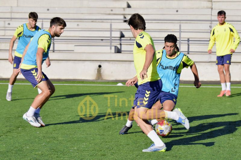 Fotos: Las Palmas Atlético visita un campo de reciente grato recuerdo