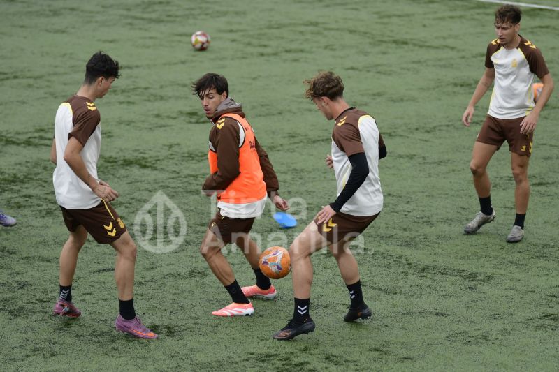 Fotos: Las Palmas C recibe al Marino en el Anexo