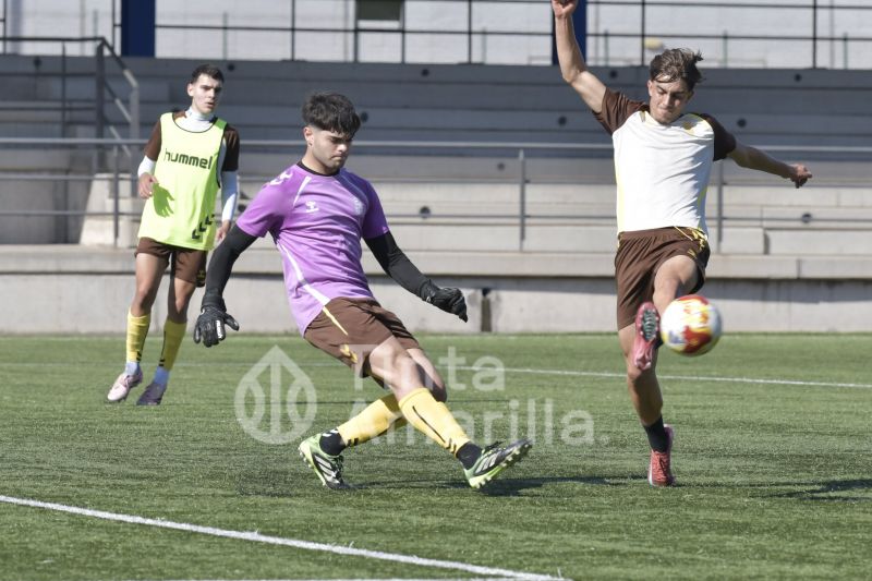Fotos: Las Palmas Atlético y el juvenil de Honor despiden juntos 2025