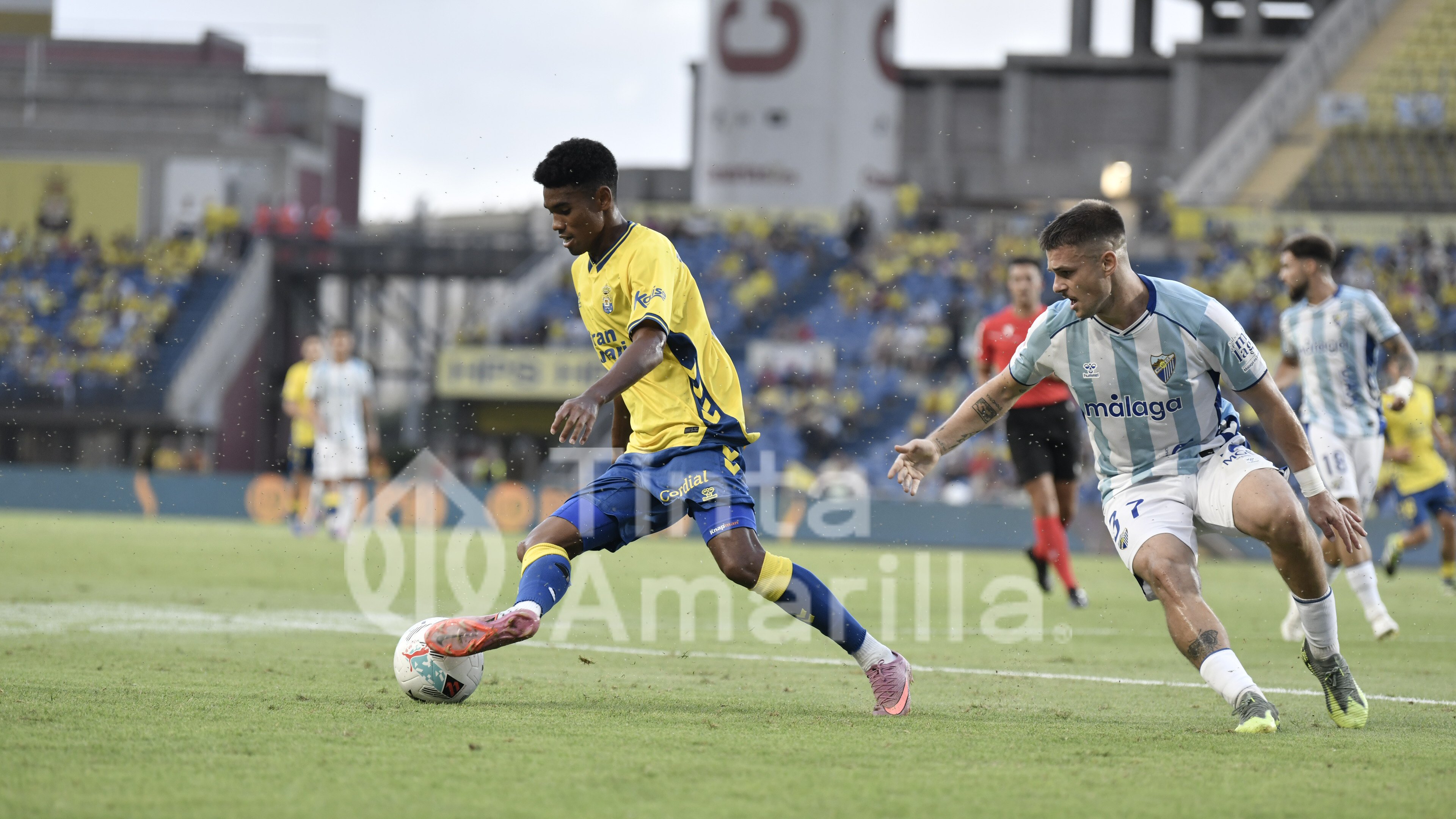 0-1: La UD no halla la salida al laberinto que fabricó el Málaga y el VAR