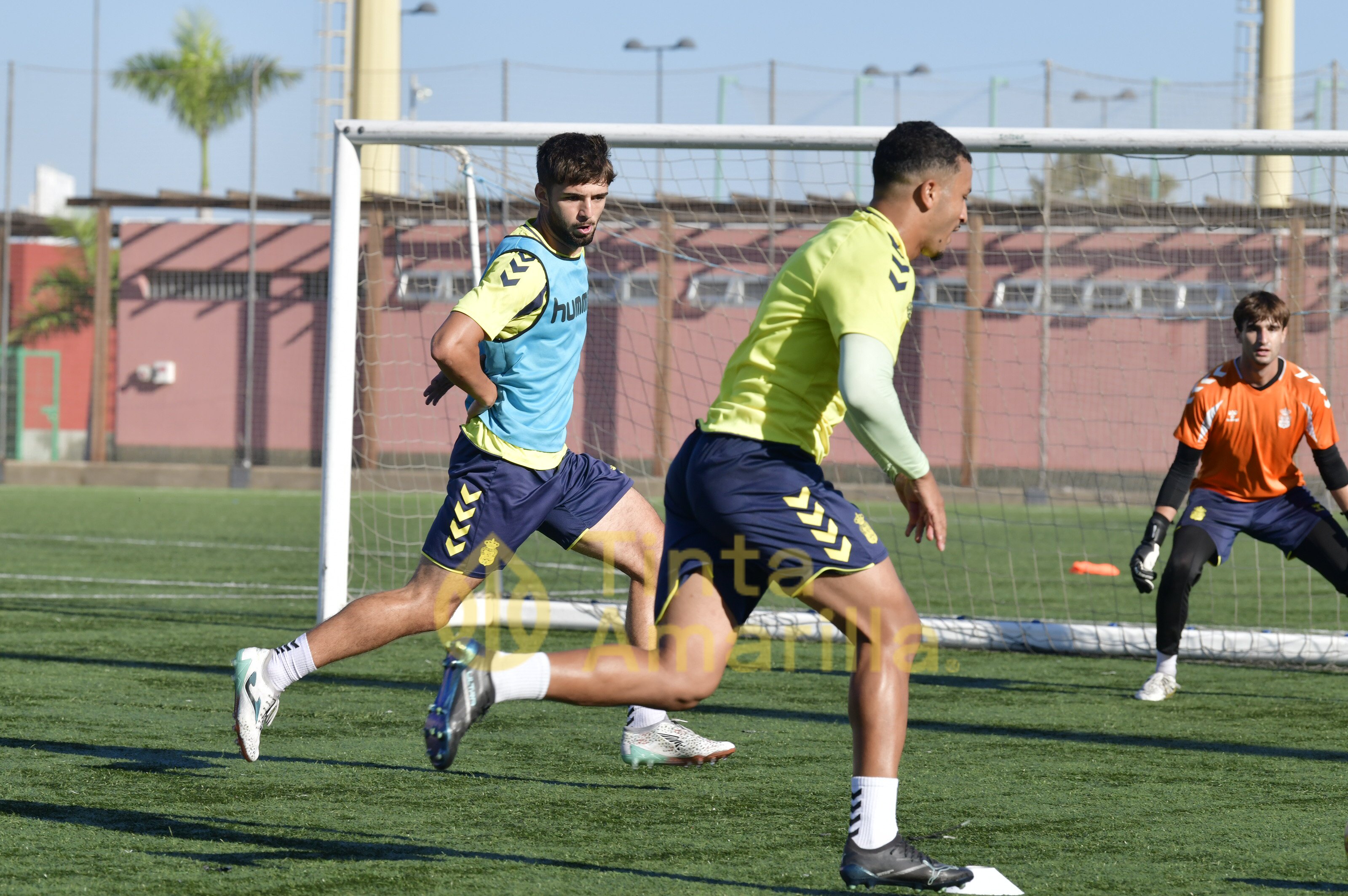 Fotos: Las Palmas Atlético visita un campo de reciente grato recuerdo
