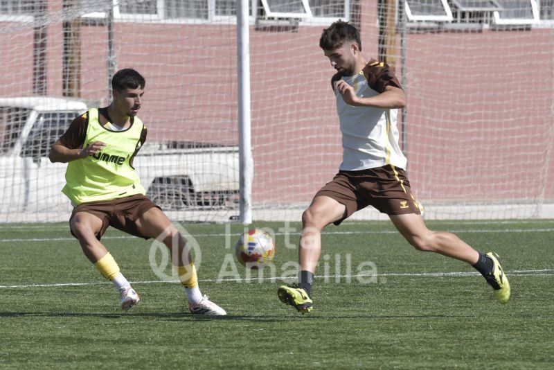 Fotos: Las Palmas Atlético y el juvenil de Honor despiden juntos 2025