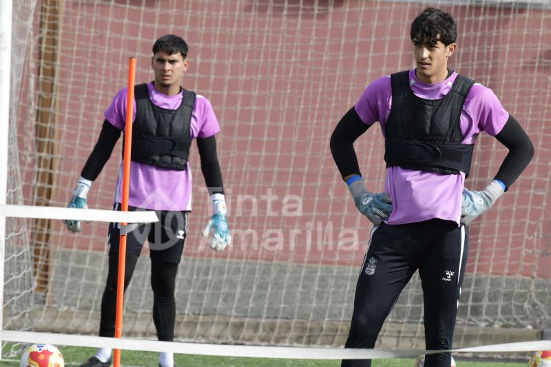 Fotos: Las Palmas C recibe al Marino en el Anexo