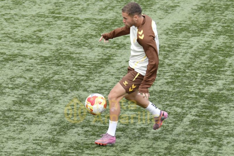 El Juez Único sanciona al goleador de Las Palmas Atlético e indulta al del Real Madrid C