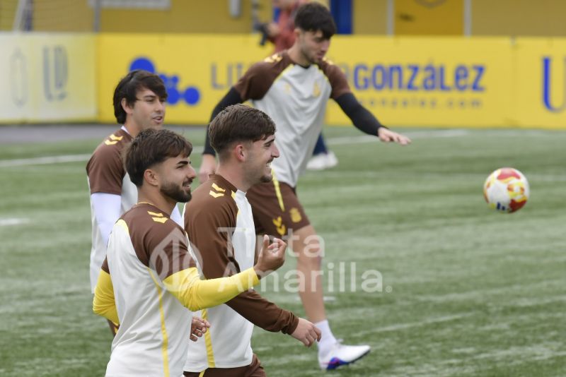 Fotos: Las Palmas Atlético, ante una oportunidad de alejarse más del peligro