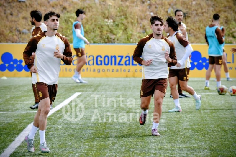 Fotos: Las Palmas Atlético, ante una oportunidad de alejarse más del peligro