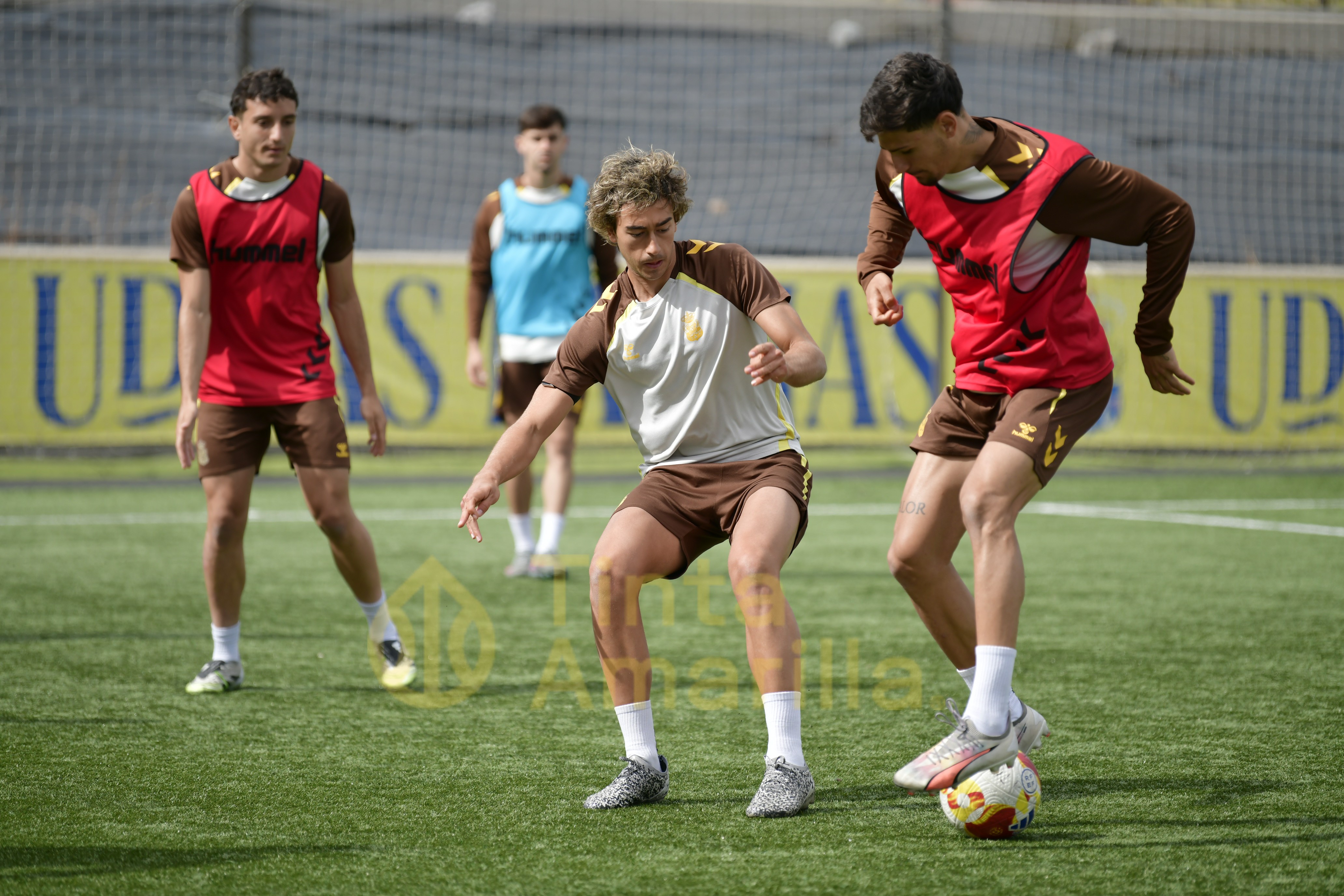 El Juez Único sanciona al goleador de Las Palmas Atlético e indulta al del Real Madrid C