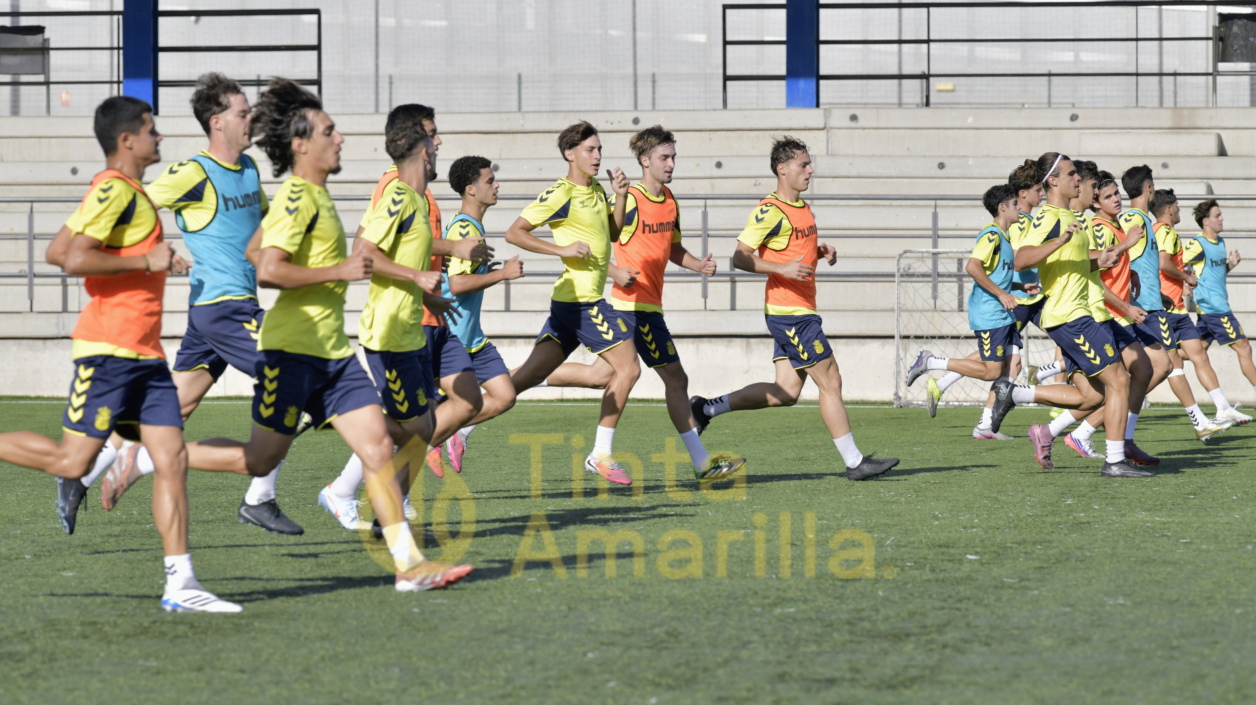 Fotos: Las Palmas C se prepara para la defensa del liderato ante un histórico rival