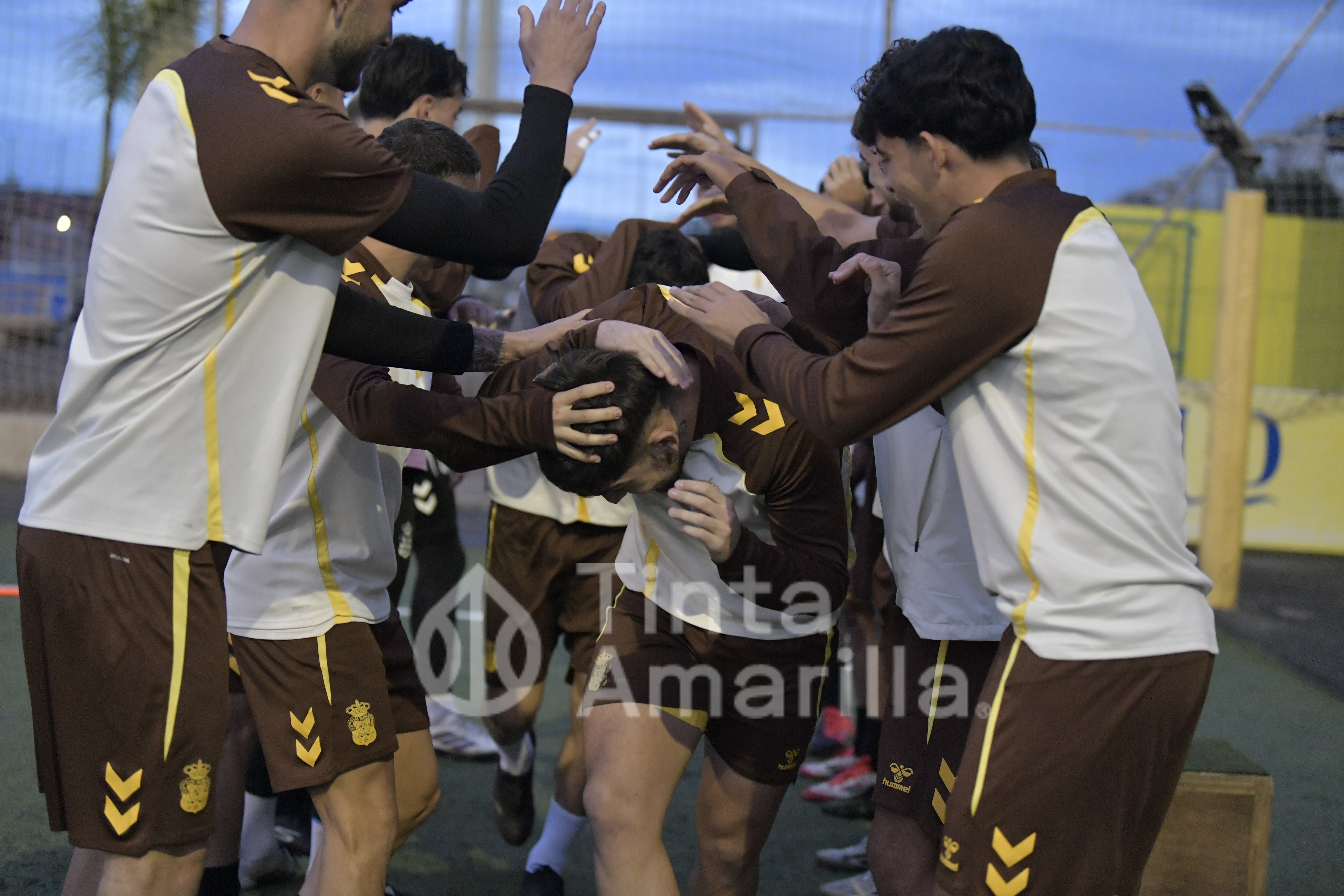 Pasillo para Valentín Pezzolesi