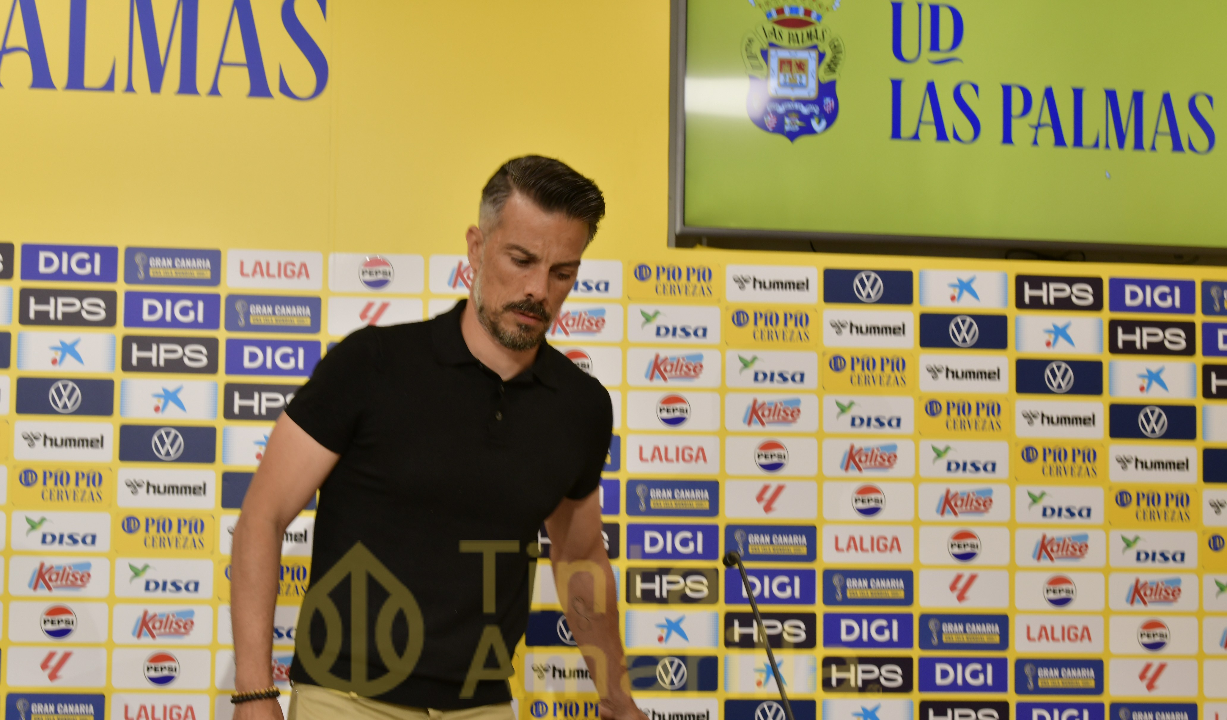 García Pimienta completa la parrilla técnica de salida en la Segunda División