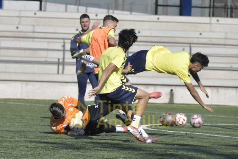 Fotos: Las Palmas C se prepara para la defensa del liderato ante un histórico rival