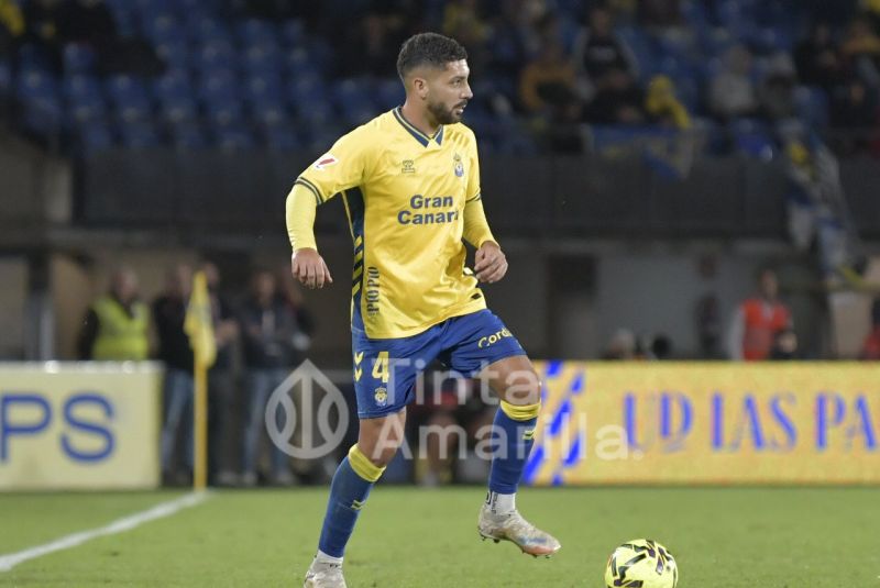 2-1: La UD tumba al Albacete con el manual del pase y del suspense