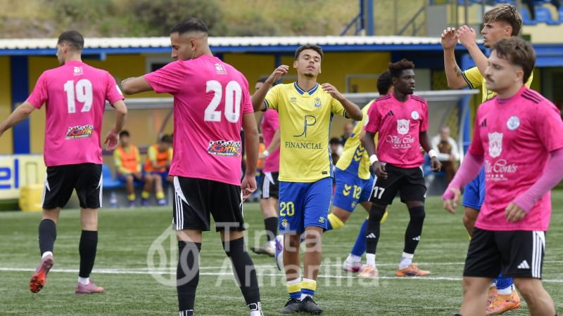 1-1: Las Palmas C se enreda con sus prisas ante el CD Marino
