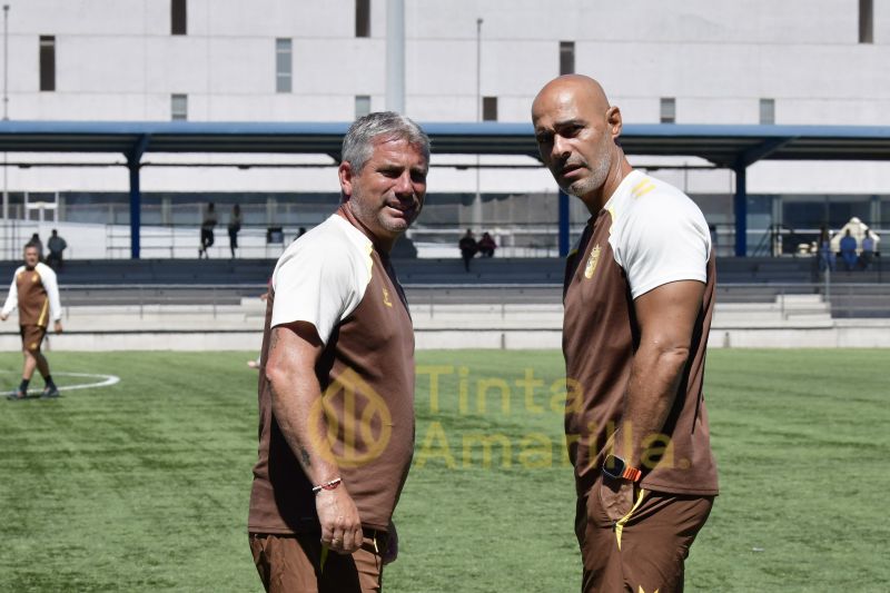 Fotos: Los jugadores del juvenil calibran su momento antes de la Copa de Campeones