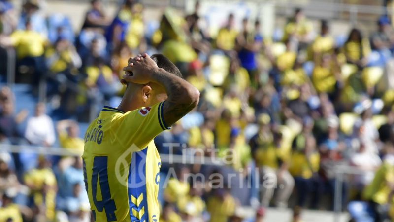 0-0: La UD extravía el instinto asesino y no desmonta la nueva guagua del Burgos