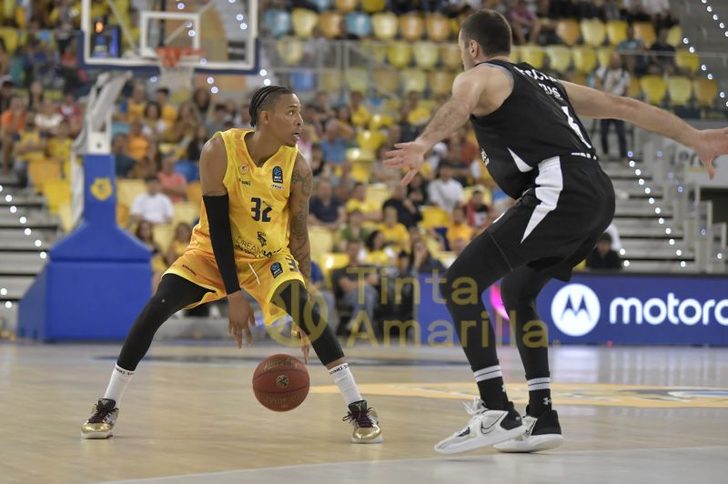 84-81: El Granca se pone serio para deslucir la gran noche del base Ford