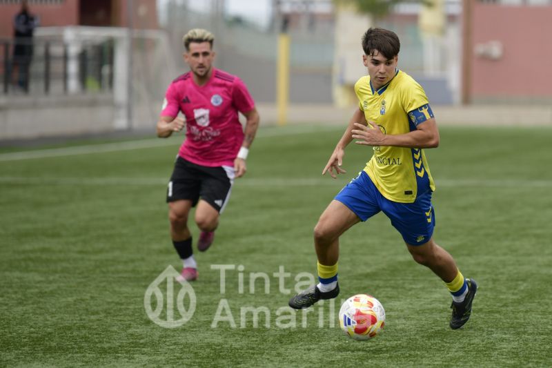 1-1: Las Palmas C se enreda con sus prisas ante el CD Marino