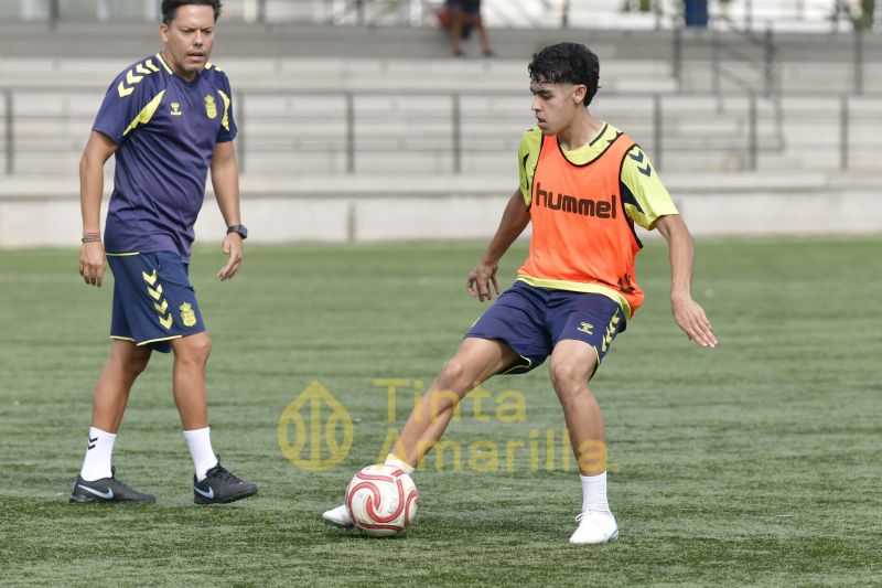 Fotos: Preparativos de Las Palmas C para recibir a la UD Añaza