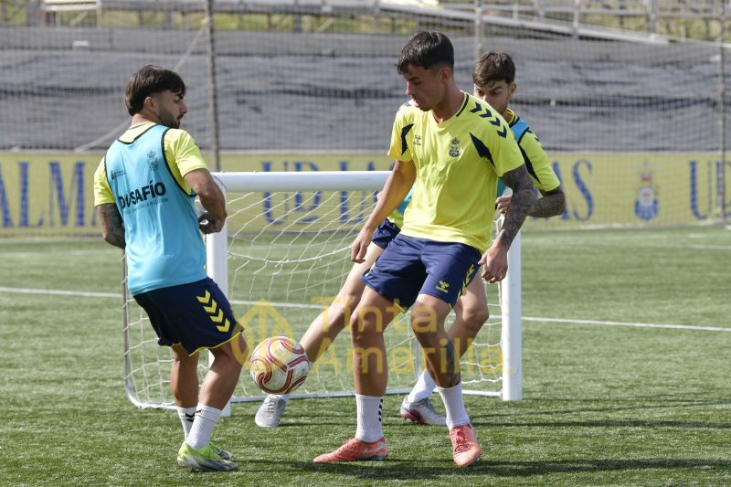 Fotos: Recta final del filial para recibir al Atlético Central