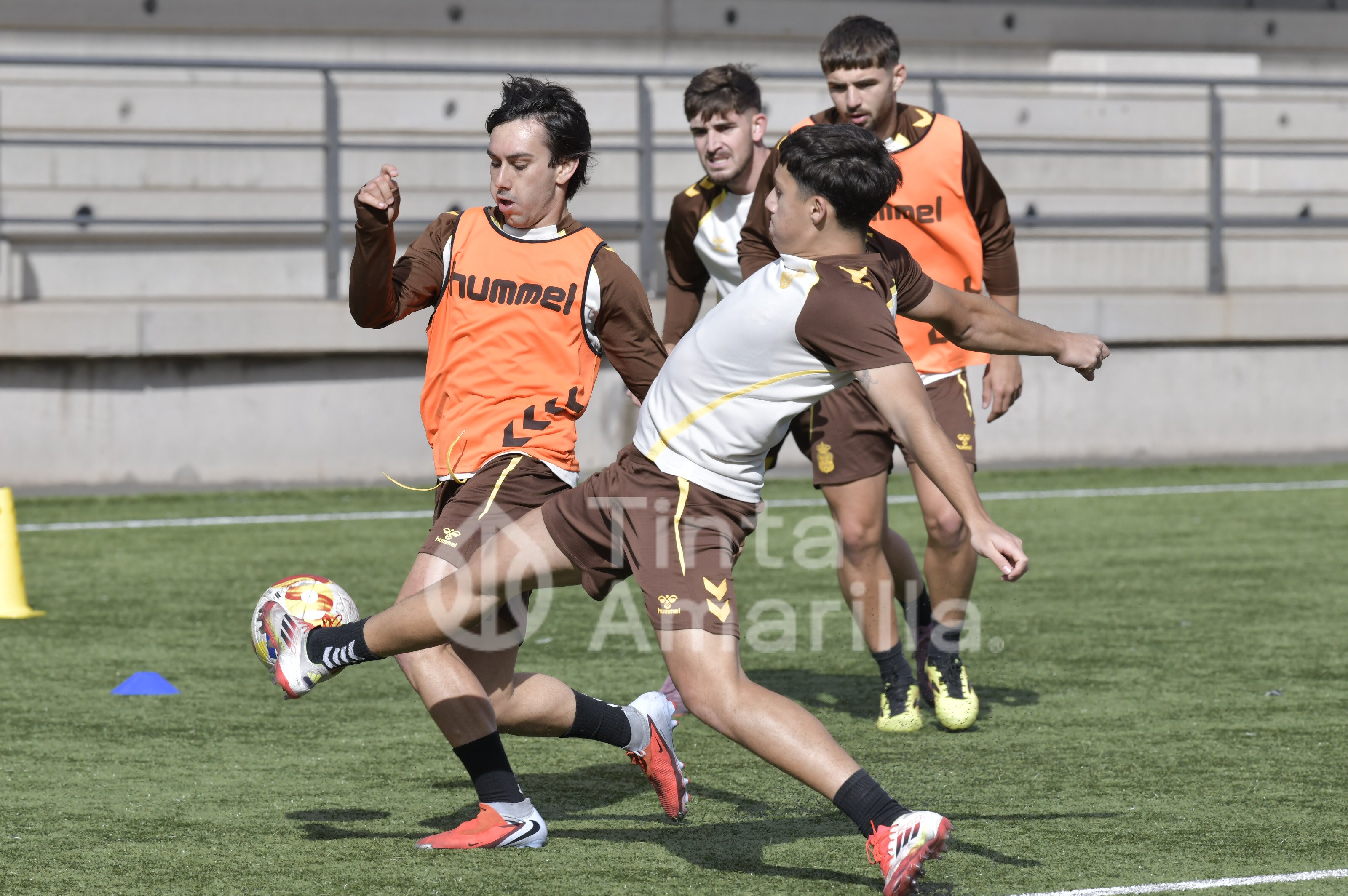 Fotos: Las Palmas Atlético recibe a un rival de estreno en el Anexo