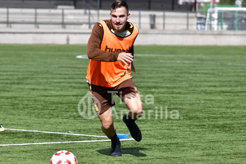 Fotos: Las Palmas Atlético recibe a un rival de estreno en el Anexo