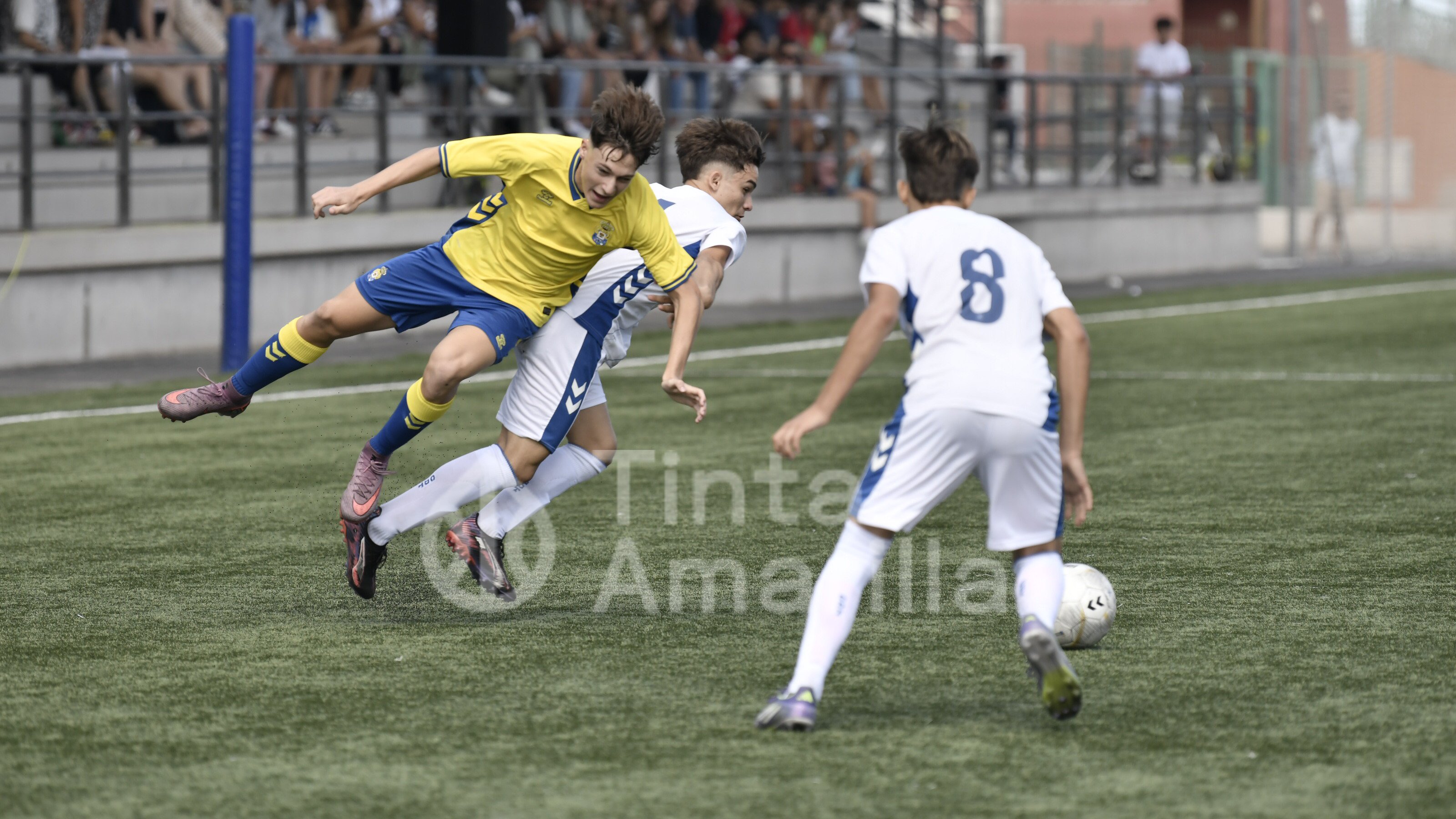 Fotos: El derbi canario de la Liga regional cadete acaba en tablas (1-1)