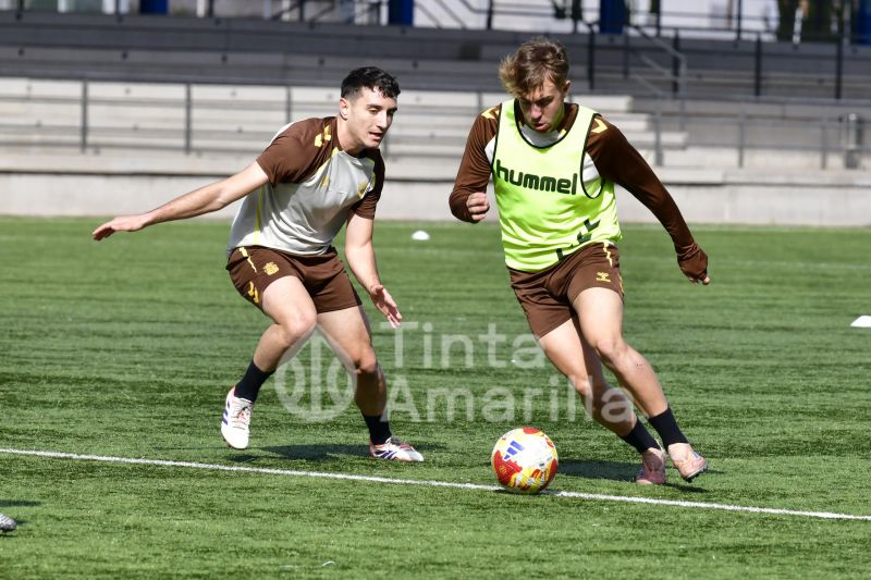Fotos: Las Palmas Atlético recibe a un rival de estreno en el Anexo
