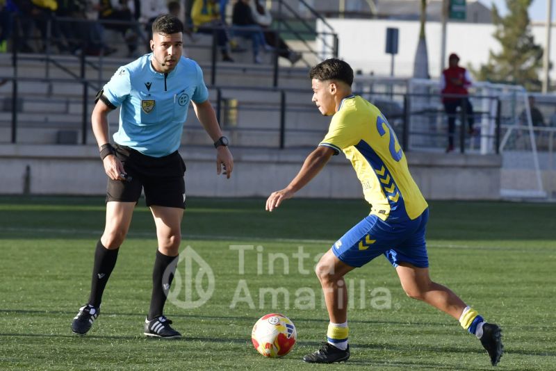 2-2: Meritorio empate de Las Palmas C, que equilibra un 0-2 en contra