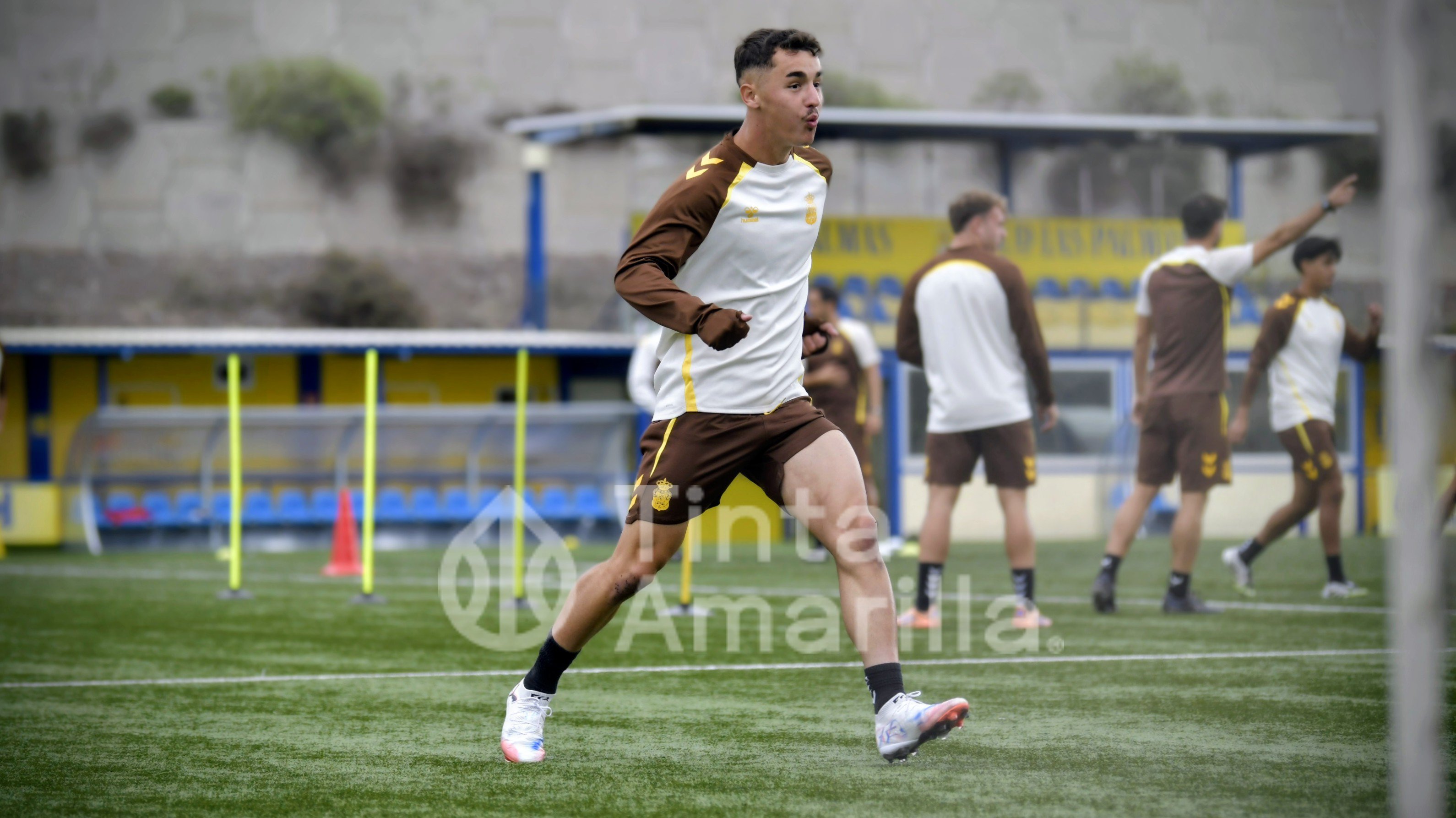 Kirian Ramírez: mediapunta, de la Feria … y admirador de Silva