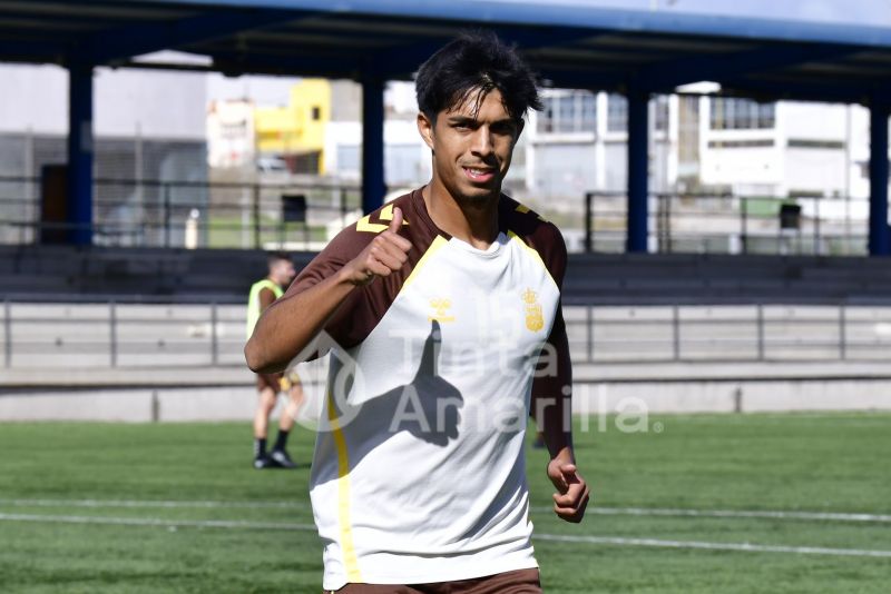 Fotos: Las Palmas Atlético recibe a un rival de estreno en el Anexo