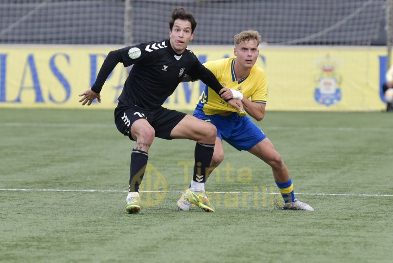 1-1: Las Palmas C y Tamaraceite reparten dividendos en el Anexo