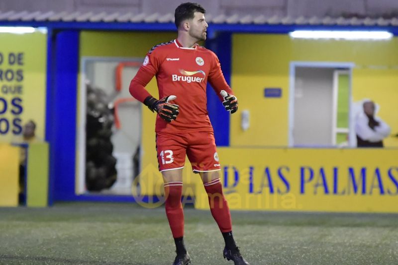 Las Palmas C apea al Villa en la tanda de penaltis y se cuela en la gran final