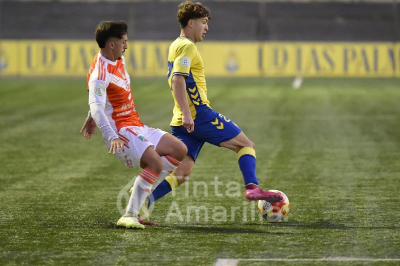 2-2: Meritorio empate de Las Palmas C, que equilibra un 0-2 en contra