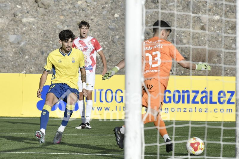 6-1: Las Palmas C recupera su fútbol y los goles